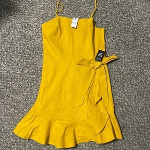 NWT size medium express dress
